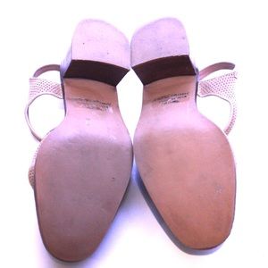 Jeffrey Campbell Shoes - Jeffrey Campbell Tan Vintage Style Toma Cap Heel Jeffrey Campbell Shoes - Jeffrey Campbell Tan Vintage Style Toma Cap Heel